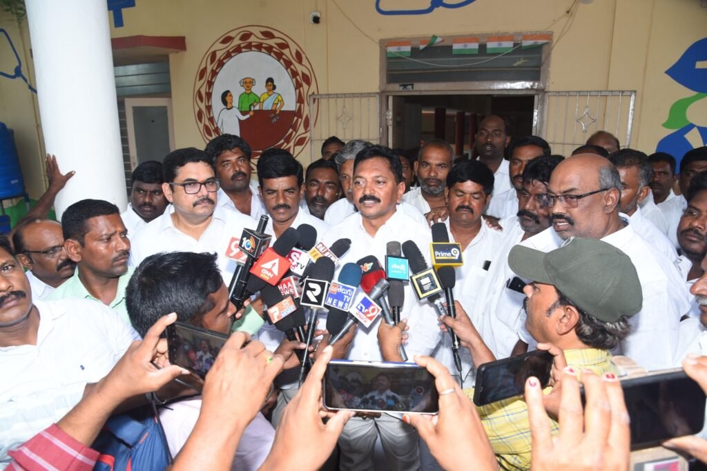 Nalleru Viswanatha Reddy_YSR